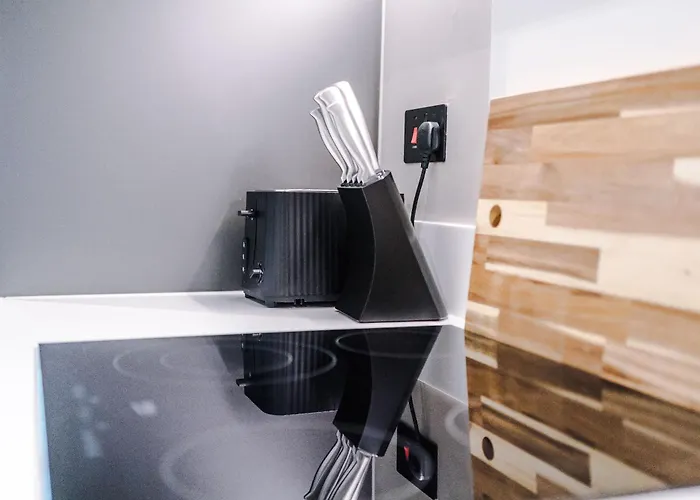 Apartamento Modern 2 Bed Flat Centre